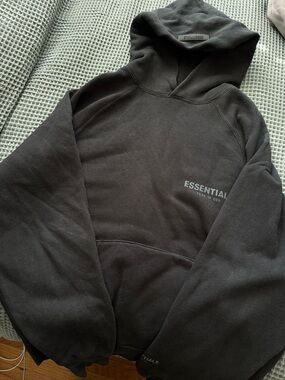 ESSENTIALS Fear of God Black Hoodie